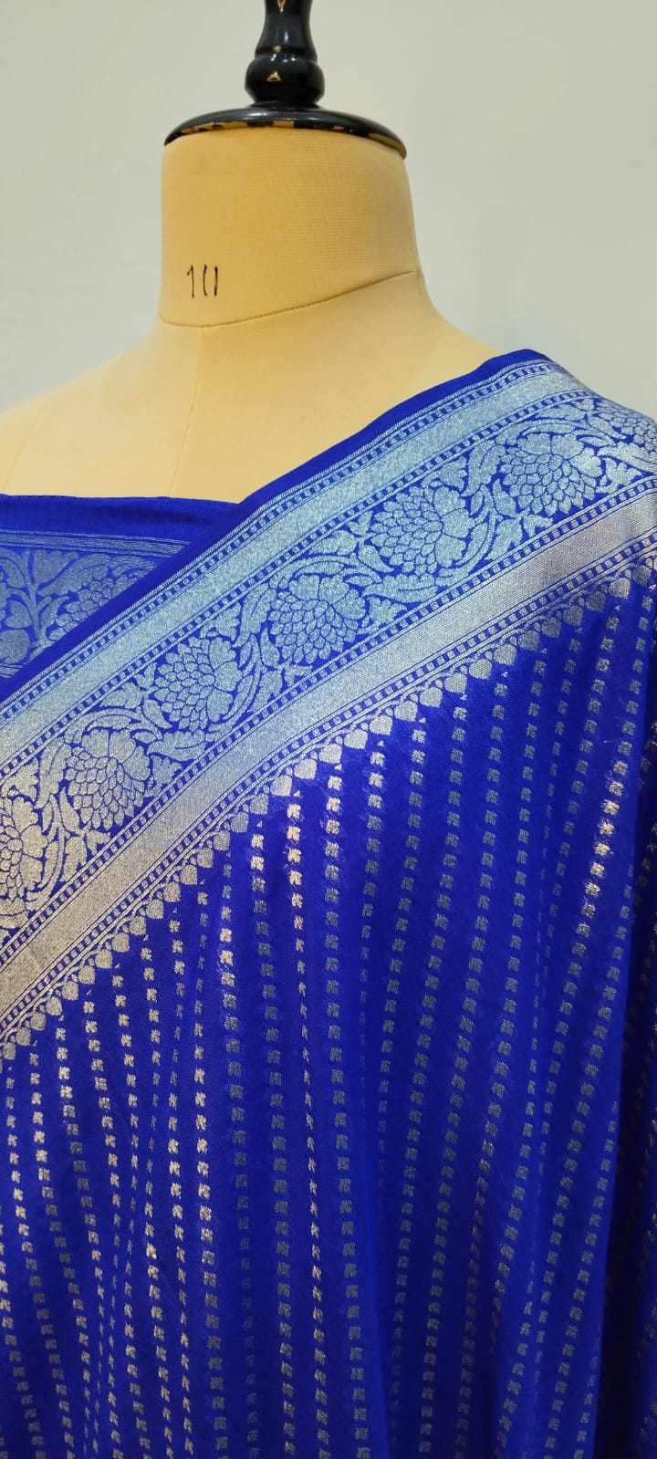 banarasi geargatte katan saree color royal blue silwar zari aolwer buti full size