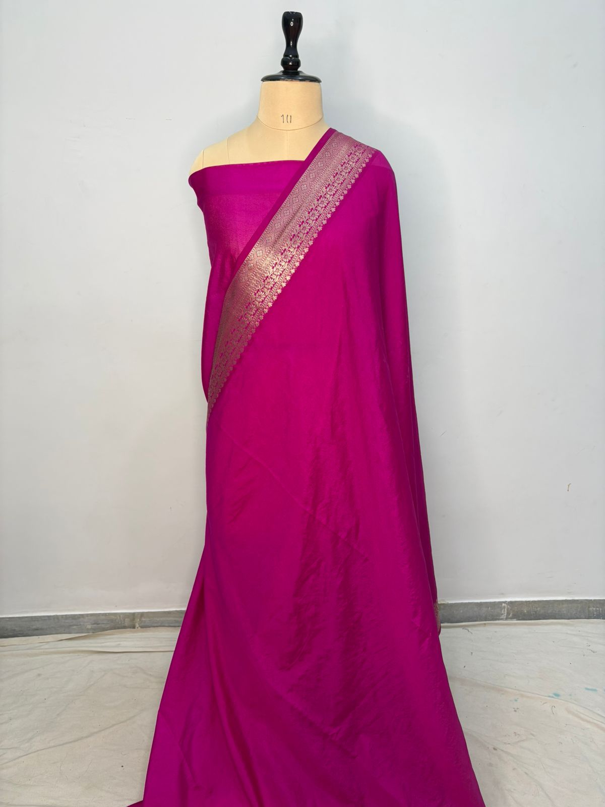 banarasi katan georgette saree 5.5 m saree blouse 80 cm plane