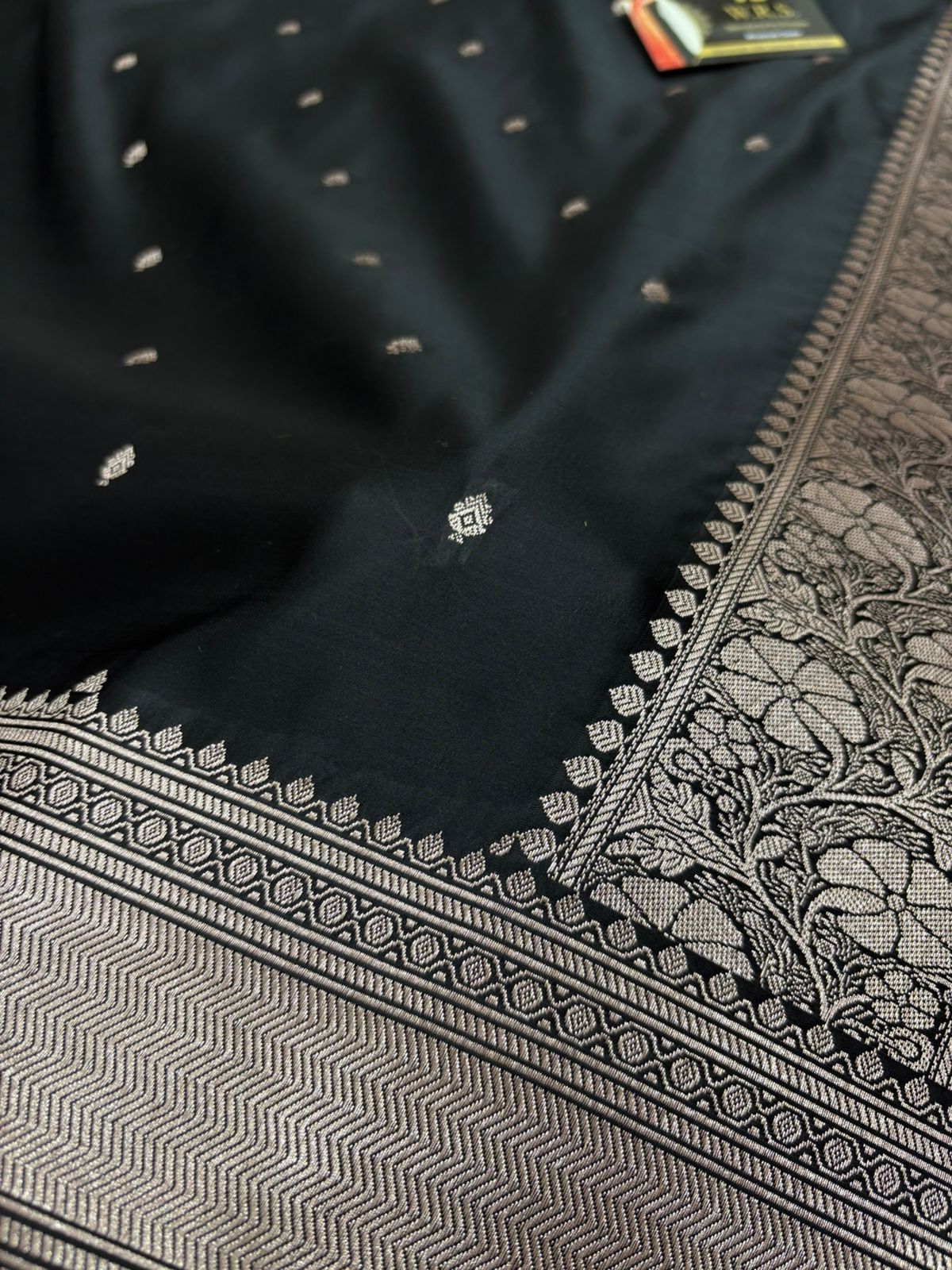 banarasi katan masroom silk black lite copur zari