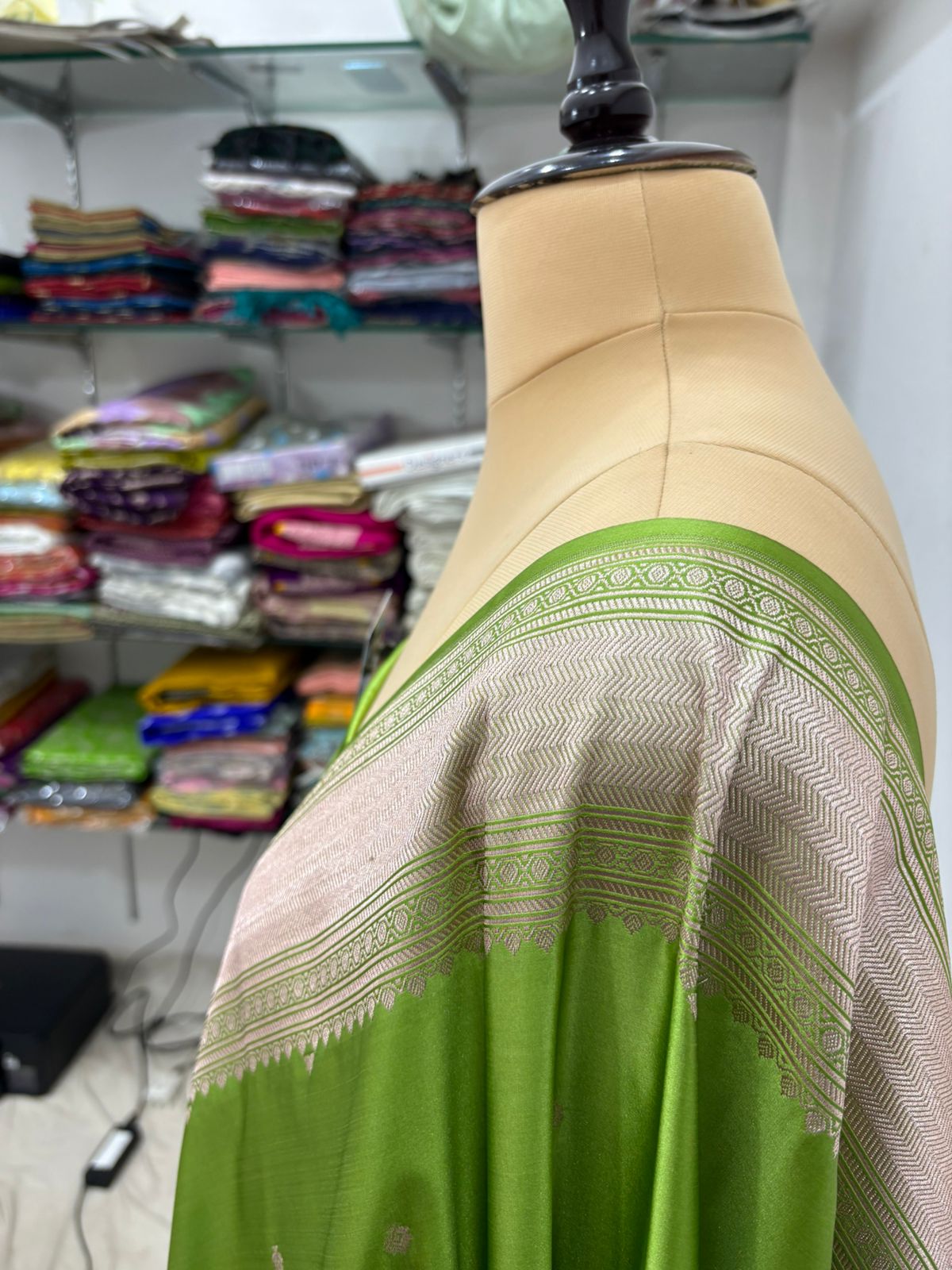 banarasi katan masroom silk pista lite copur zari
