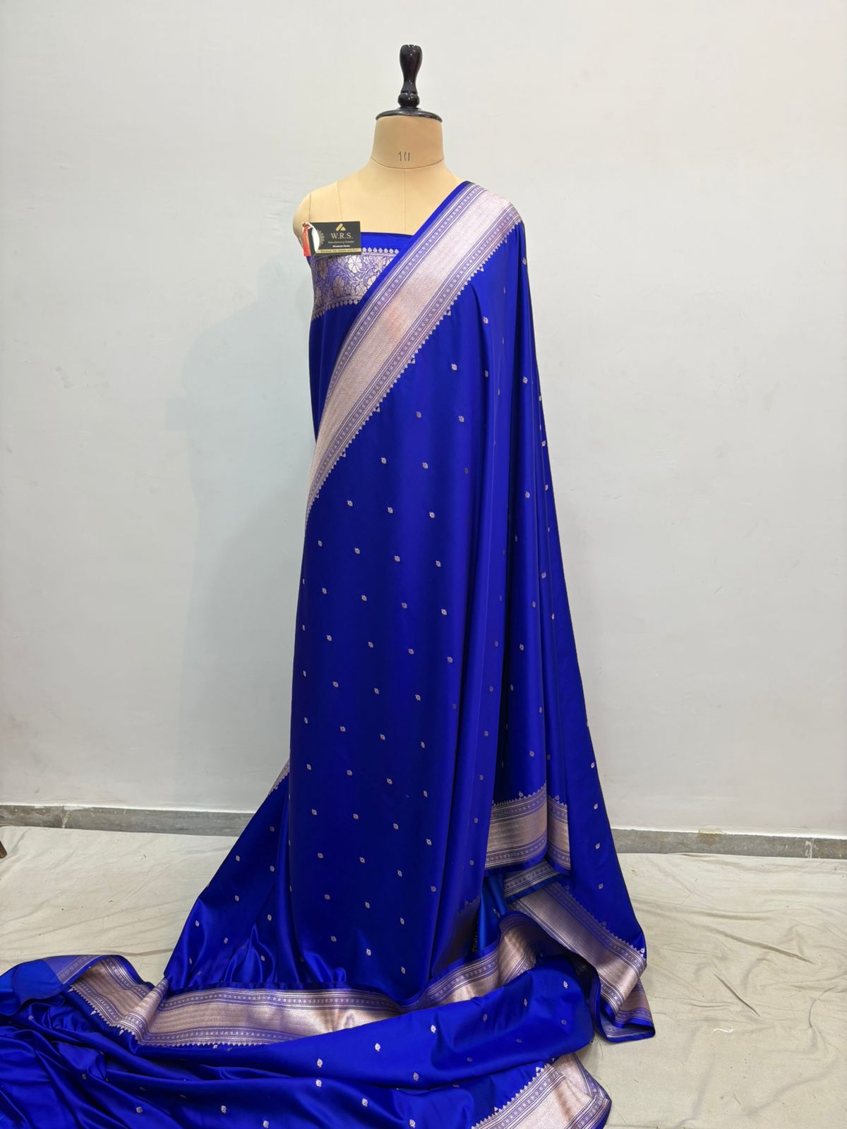 banarasi katan masroom silk royal blue buti copure zari