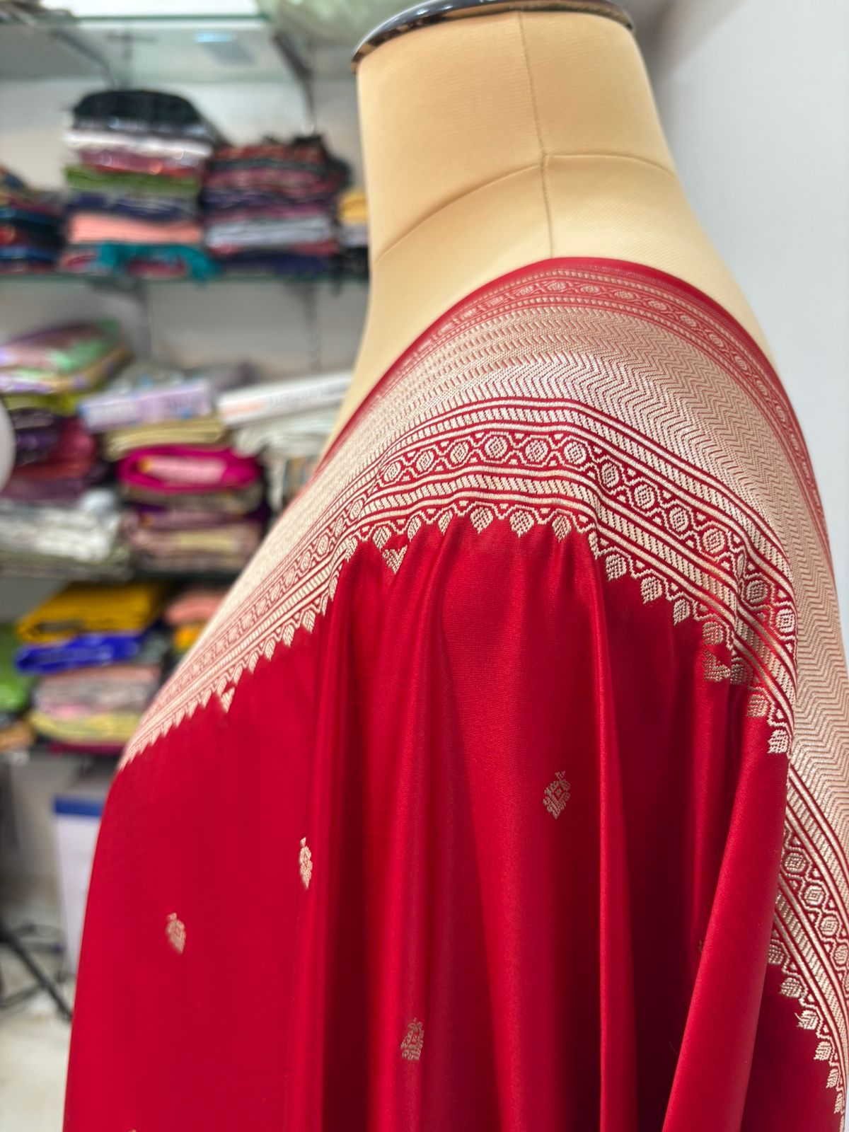 banarasi katan silk  masroom Red booti copur zari