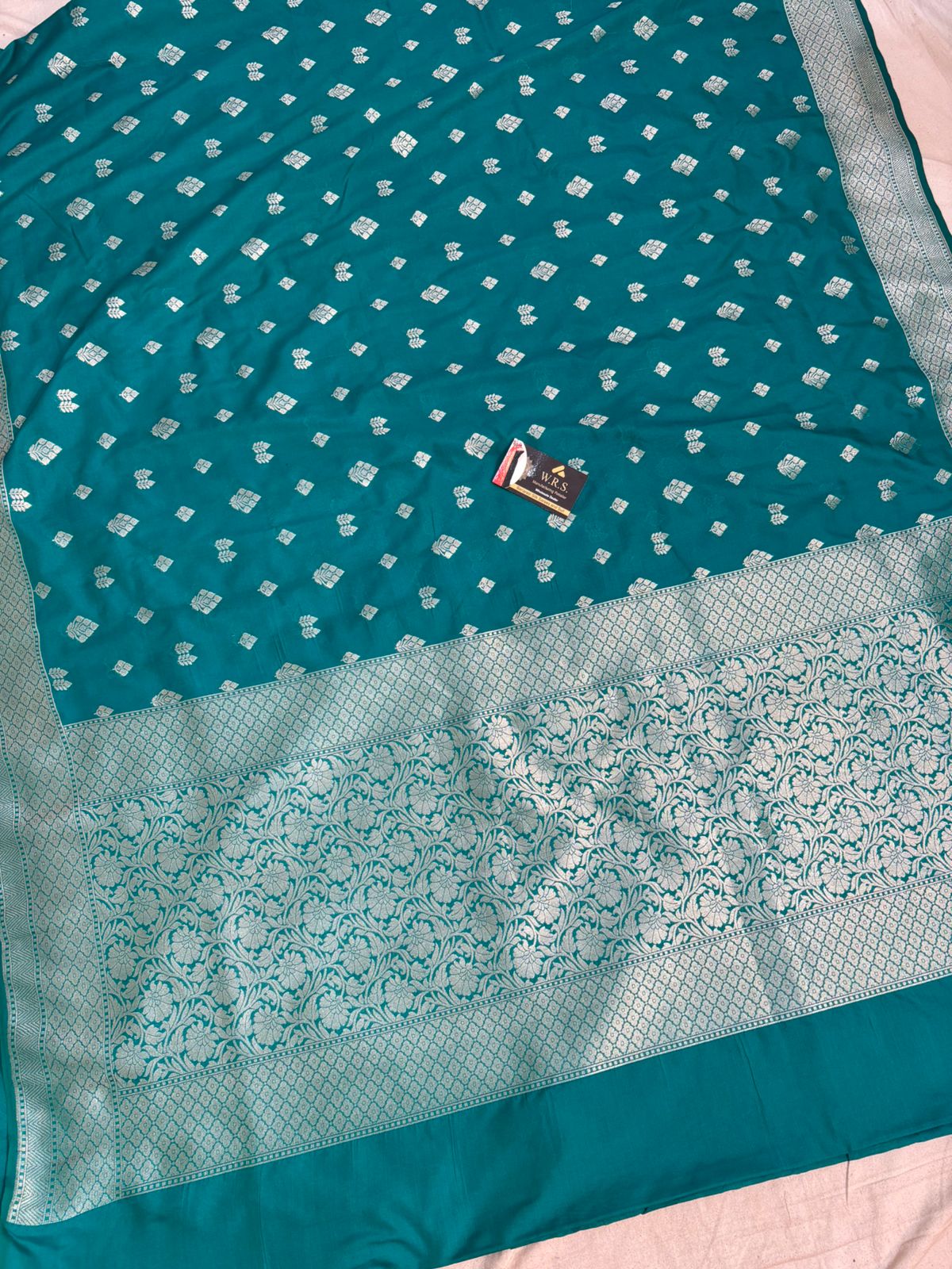 Firozi katan banarasi silk saree silver zari jamewaar aanchal double booti