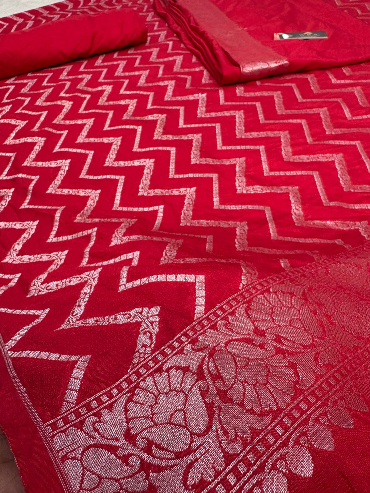 katan georgatte suit