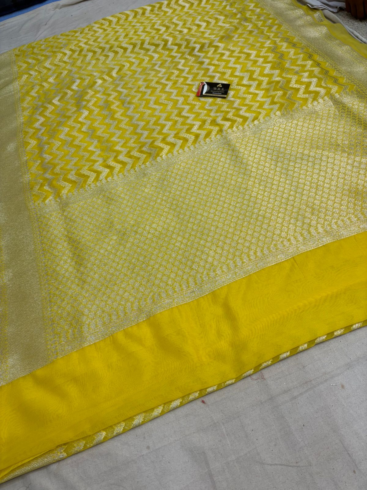 lemon katan  banarasi silk saree silvor zari