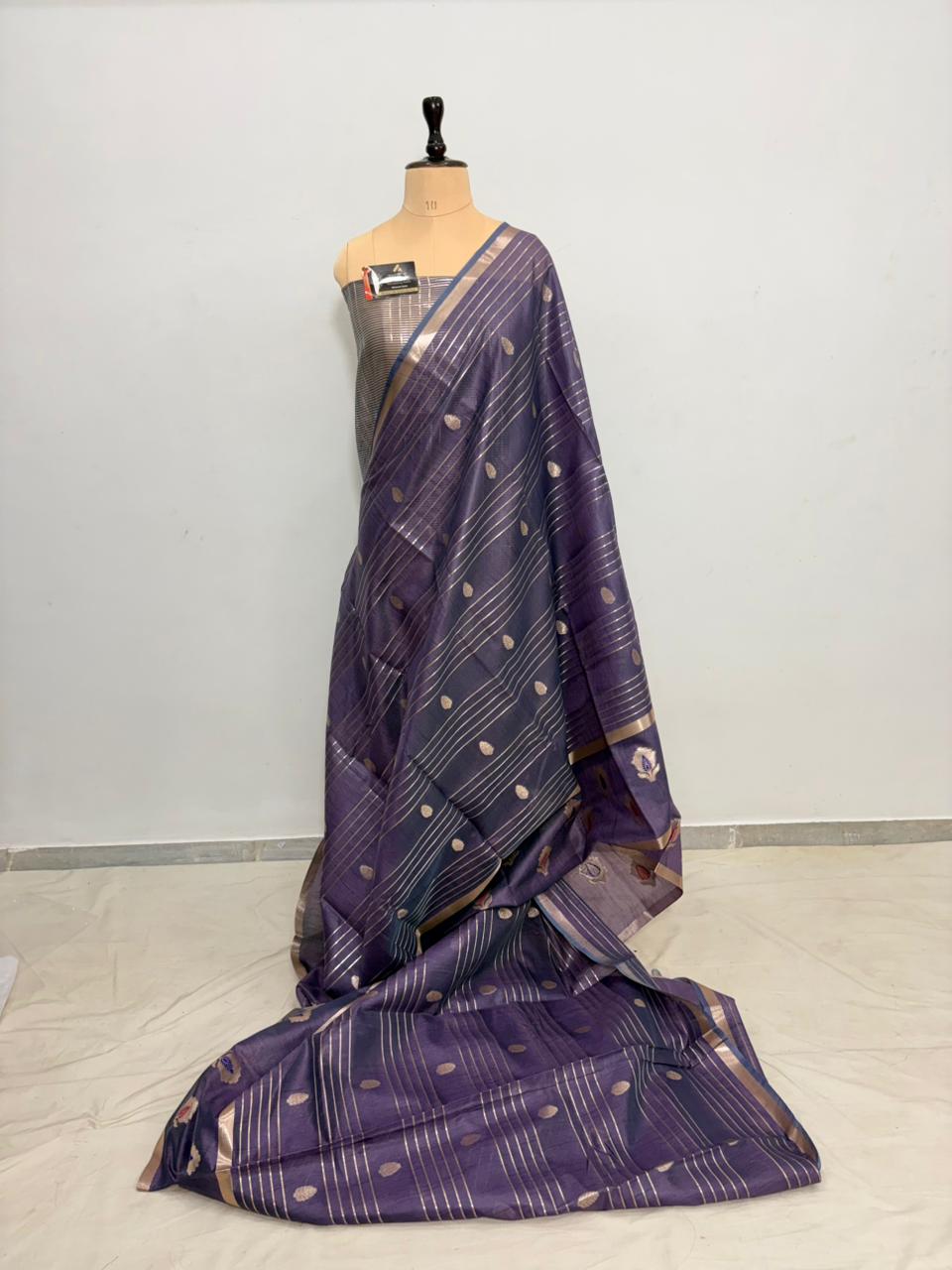 puple salab mine dar buta banarasi silk saree