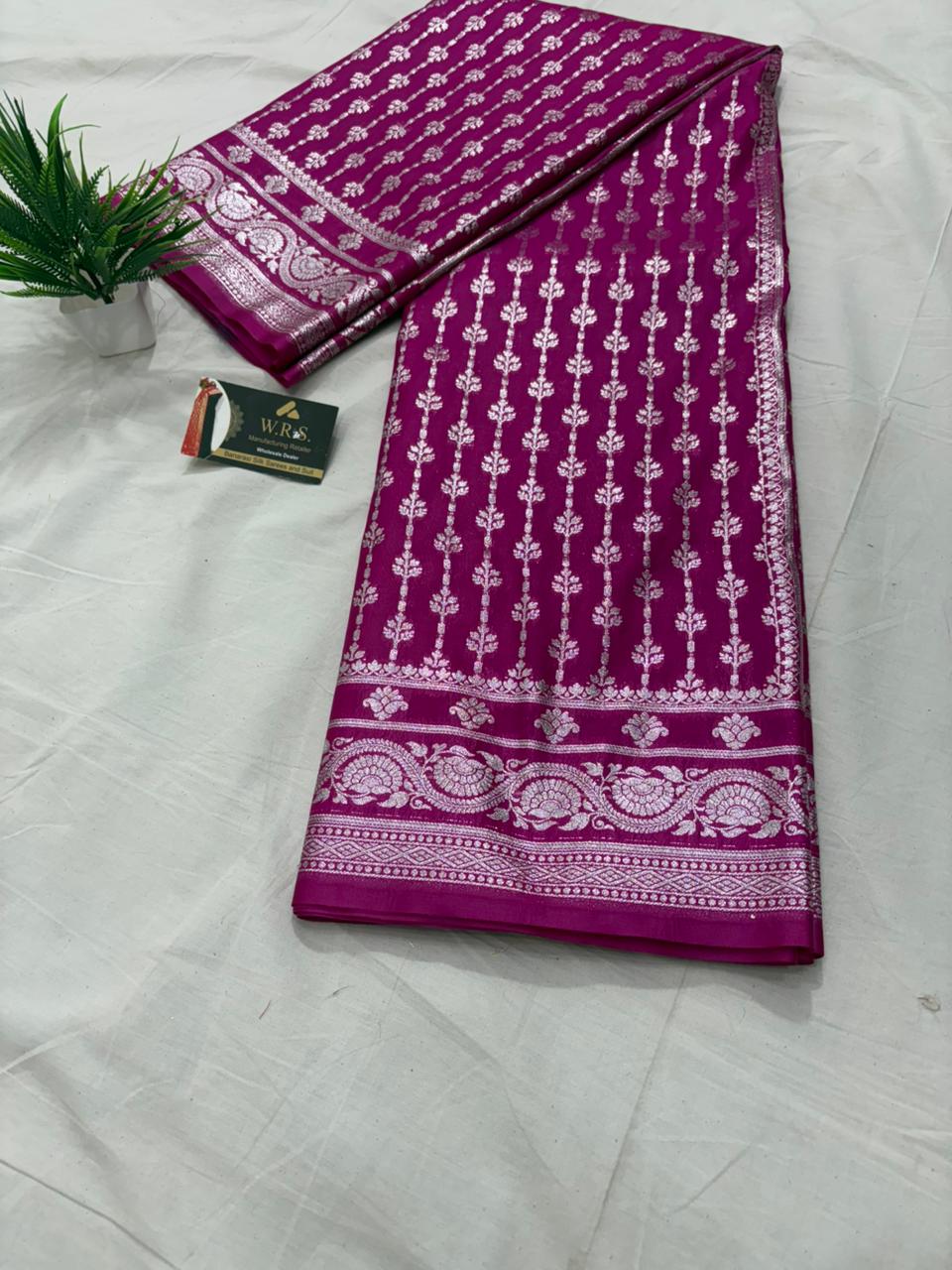 Rani katan georgutte saree dandi booti