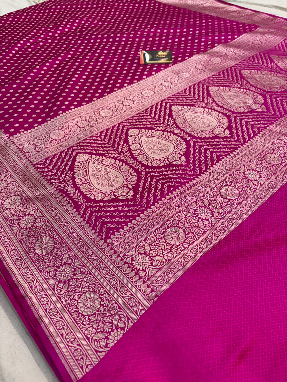 Rani mushru banarasi  silk saree