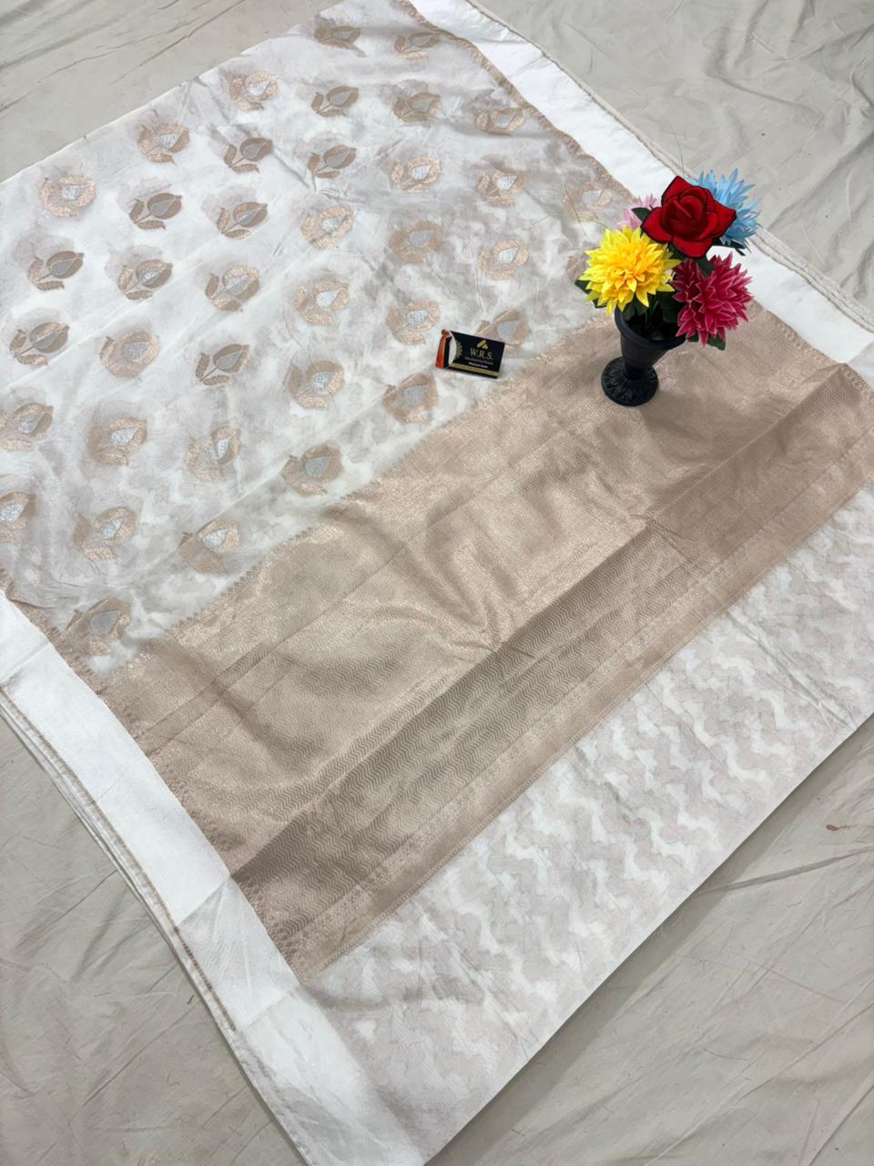 white minedar buta banarasi silk saree