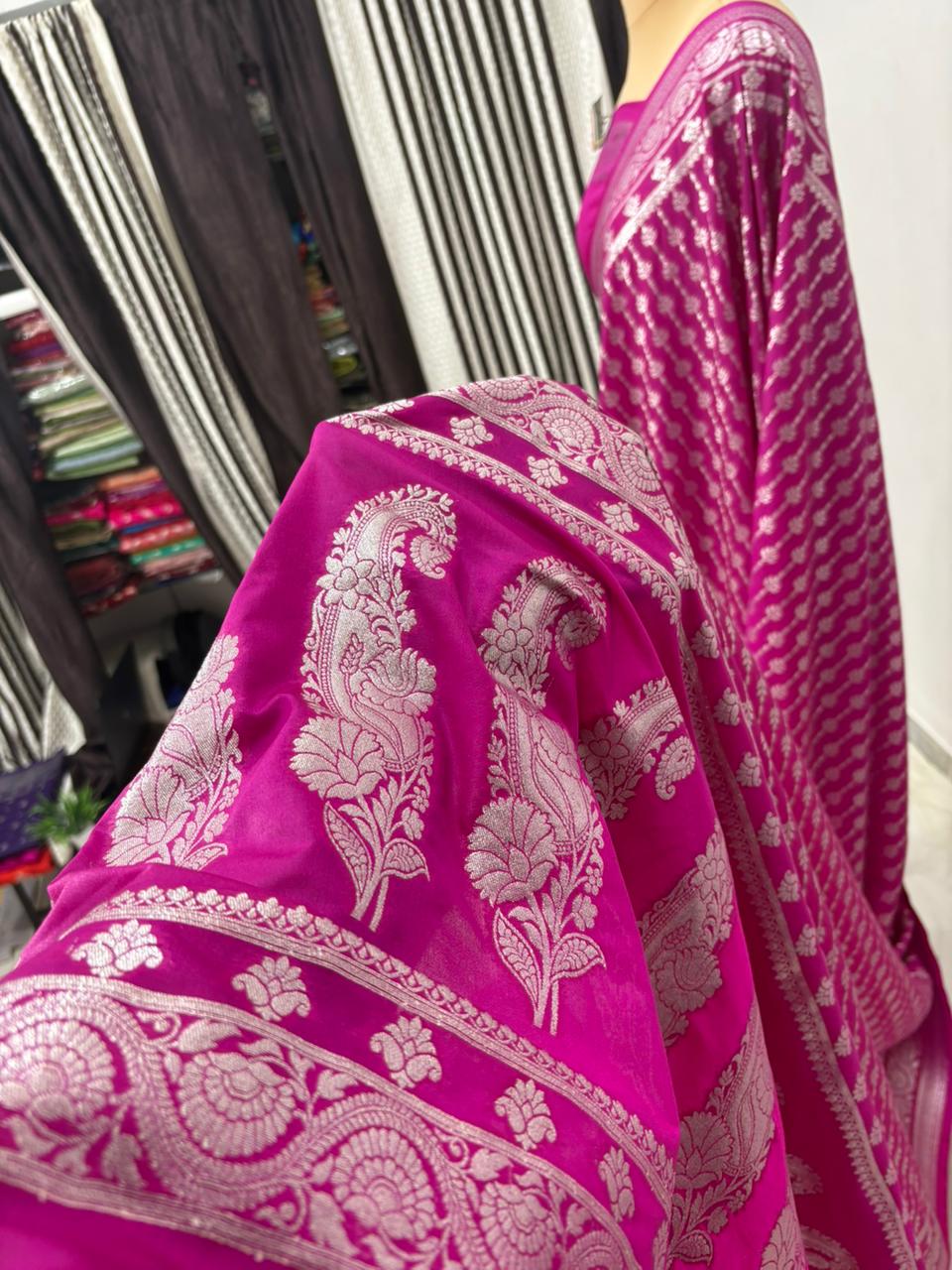 Rani katan georgutte saree dandi booti