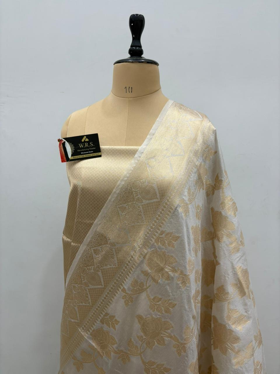 white shine jale banarasi silk saree