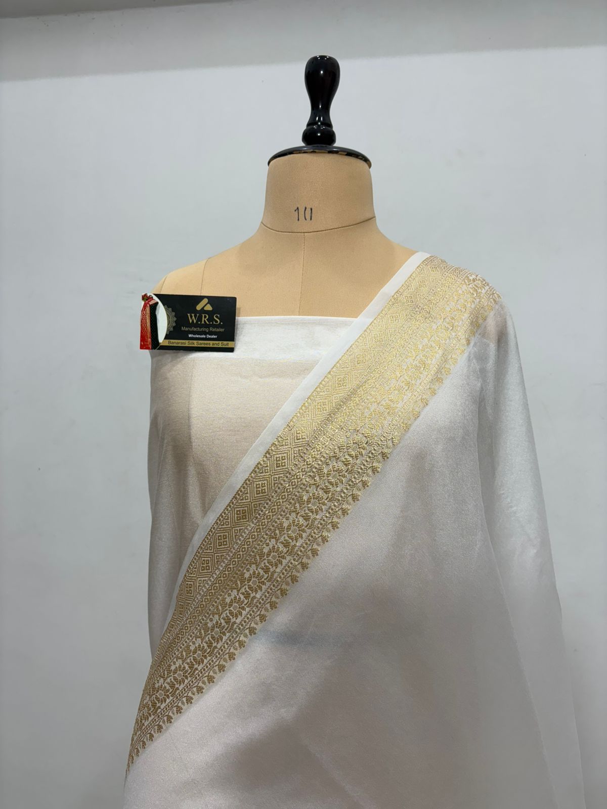 white viscous banarasi saree